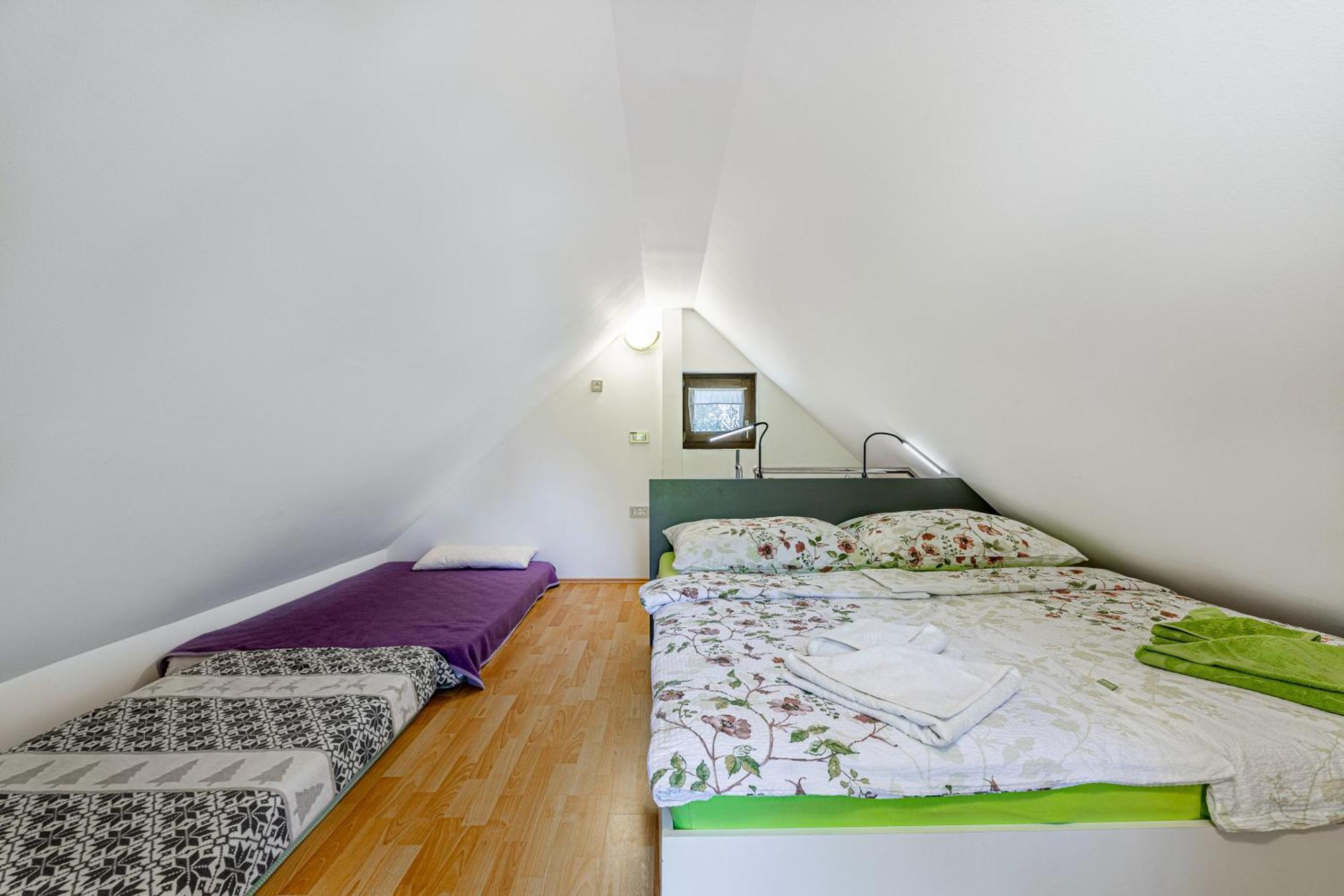 Ladybug House With Whirlpool - Happy Rentals Fokovci Exteriör bild